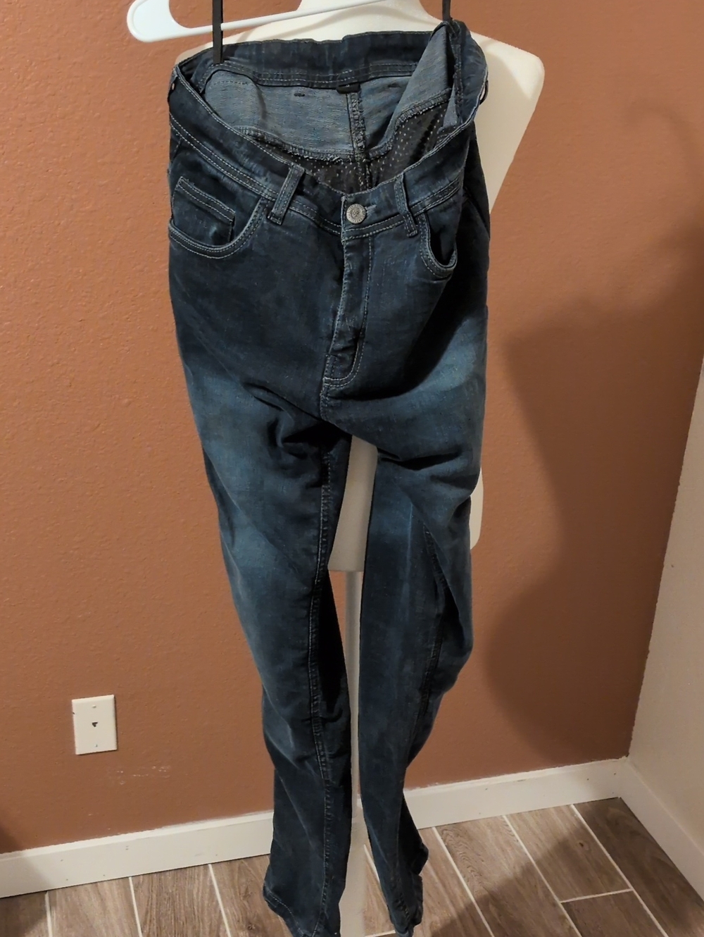 Women's Dark Blue Slim Fit Jeans